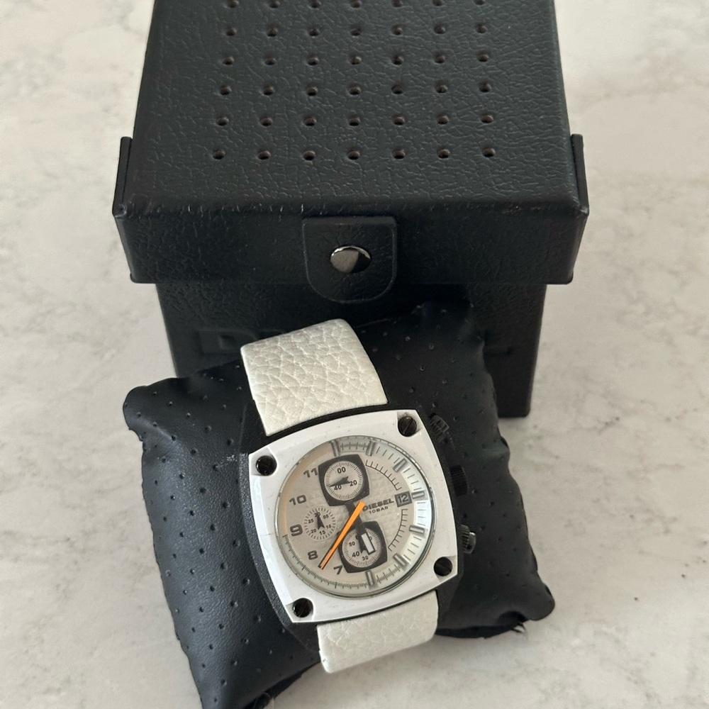 Diesel White and Silver Men's Watch